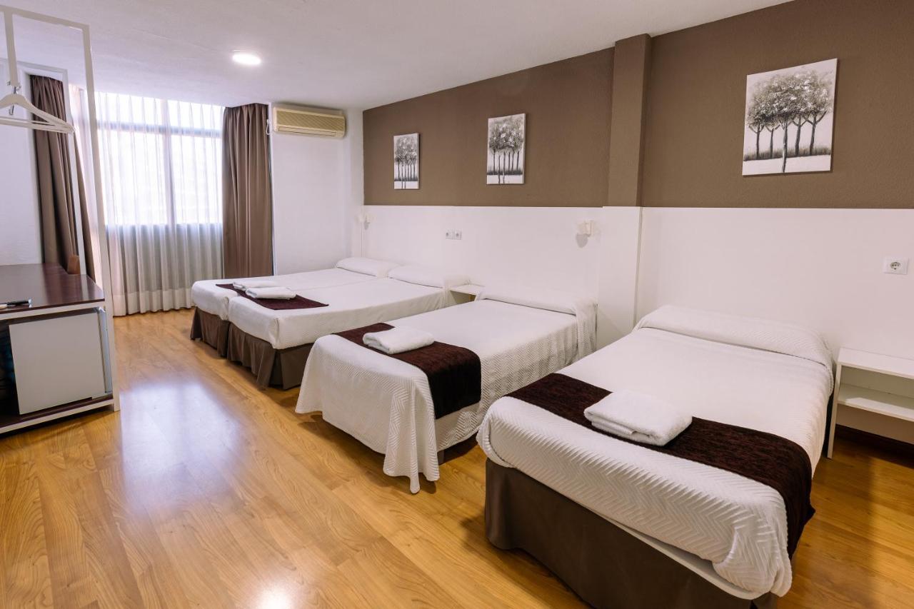 Pension Venecia Pinto Exterior foto
