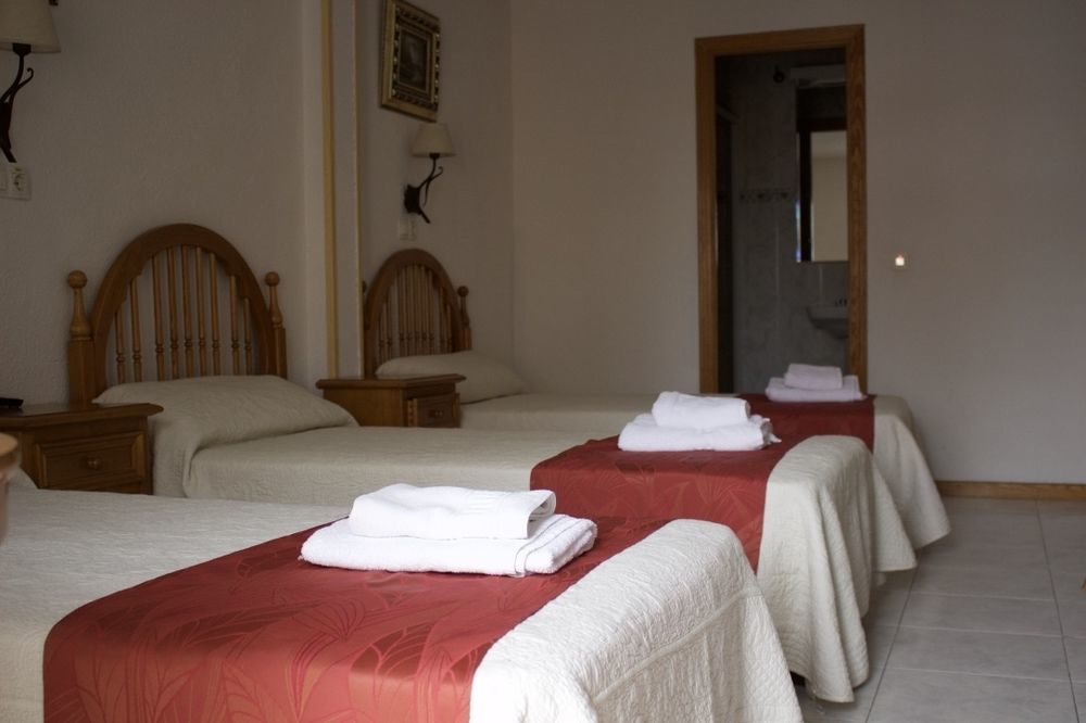Pension Venecia Pinto Exterior foto